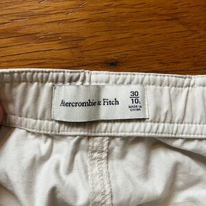 NWOT Abercrombie and fitch relaxed wide leg cargo pants